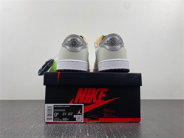 Nike Air Jordan 1 Low  DM7837-103