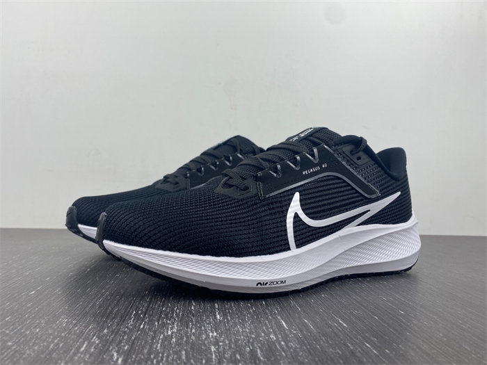 NIKE AIR ZOOM PEGASUS 40 DV7480-001