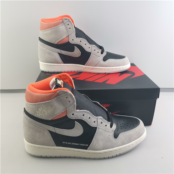 AIR JORDAN 1 RETRO HIGH OG “NEUTRAL GREY” 555088-018