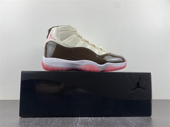 Air Jordan 11  CT8012-126