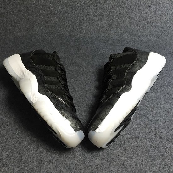 Air Jordan 11 Retro Low Black Silver “Barons”