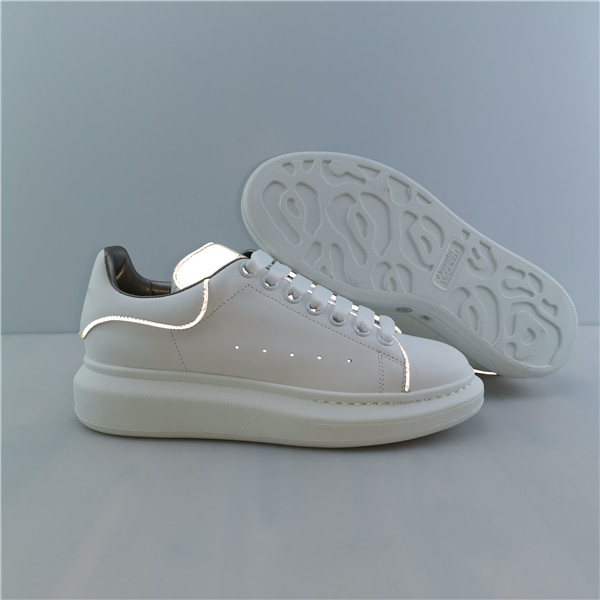 ALEXANDER MCQUEEN SNEAKERS