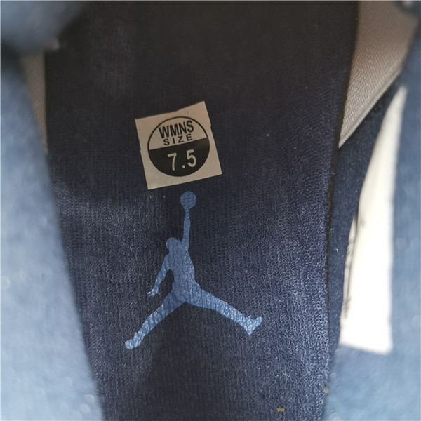 Jordan 4 Retro Columbia 314254-107