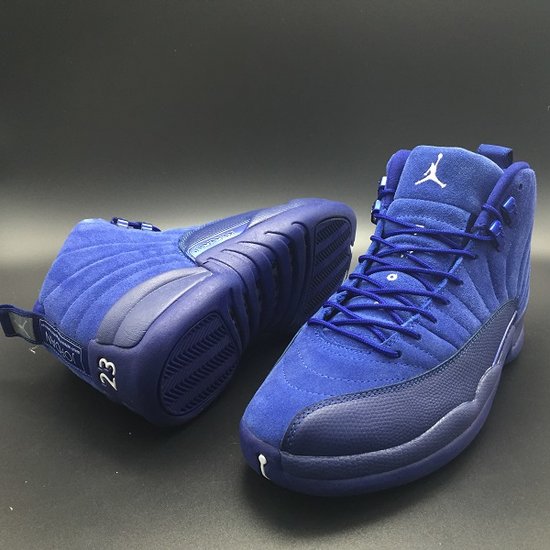 Air Jordan 12 Royal