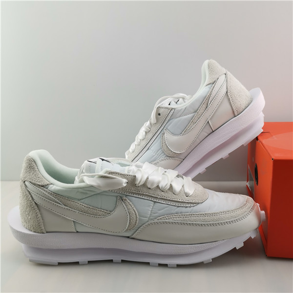 NIKE SACAI NIKE LDWAFFLE WHITE NYLON WHITE BV0073-101