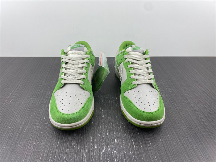 Nike Dunk Low AS Safari Swoosh Chlorophyll DR0156-300