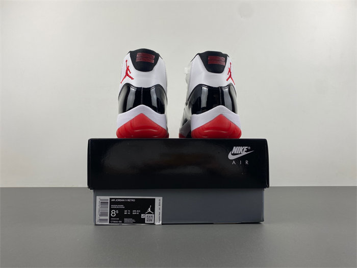 Air Jordan 11  CT8012-106