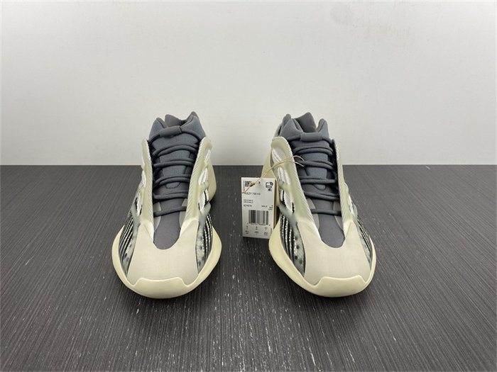 Ad*s yeezy 700 v3 fade salt  id1674