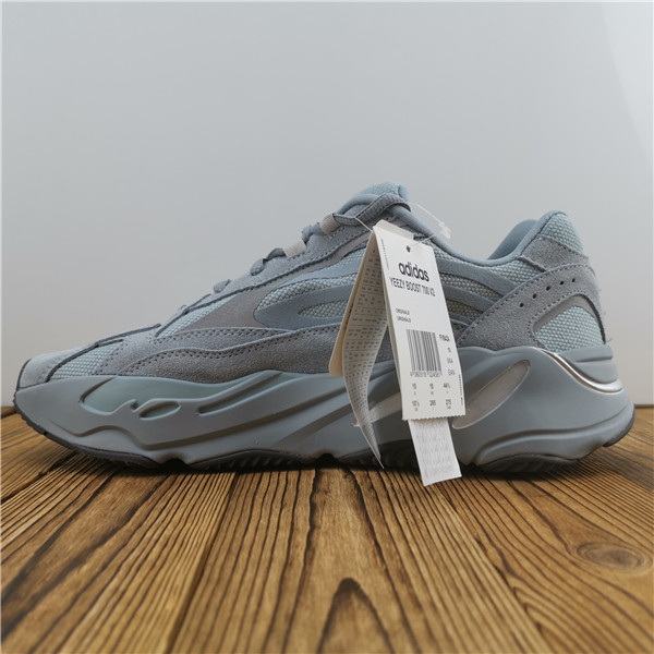 BLUE YEEZY BOOST 700 SNEAKERS