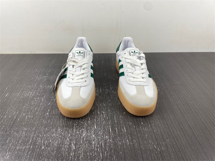 Ad*s sambae white collegiate green gum id0440