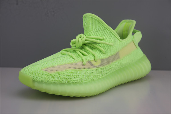 Ad*s yeezy boost 350 v2 glow in the dark eh5360