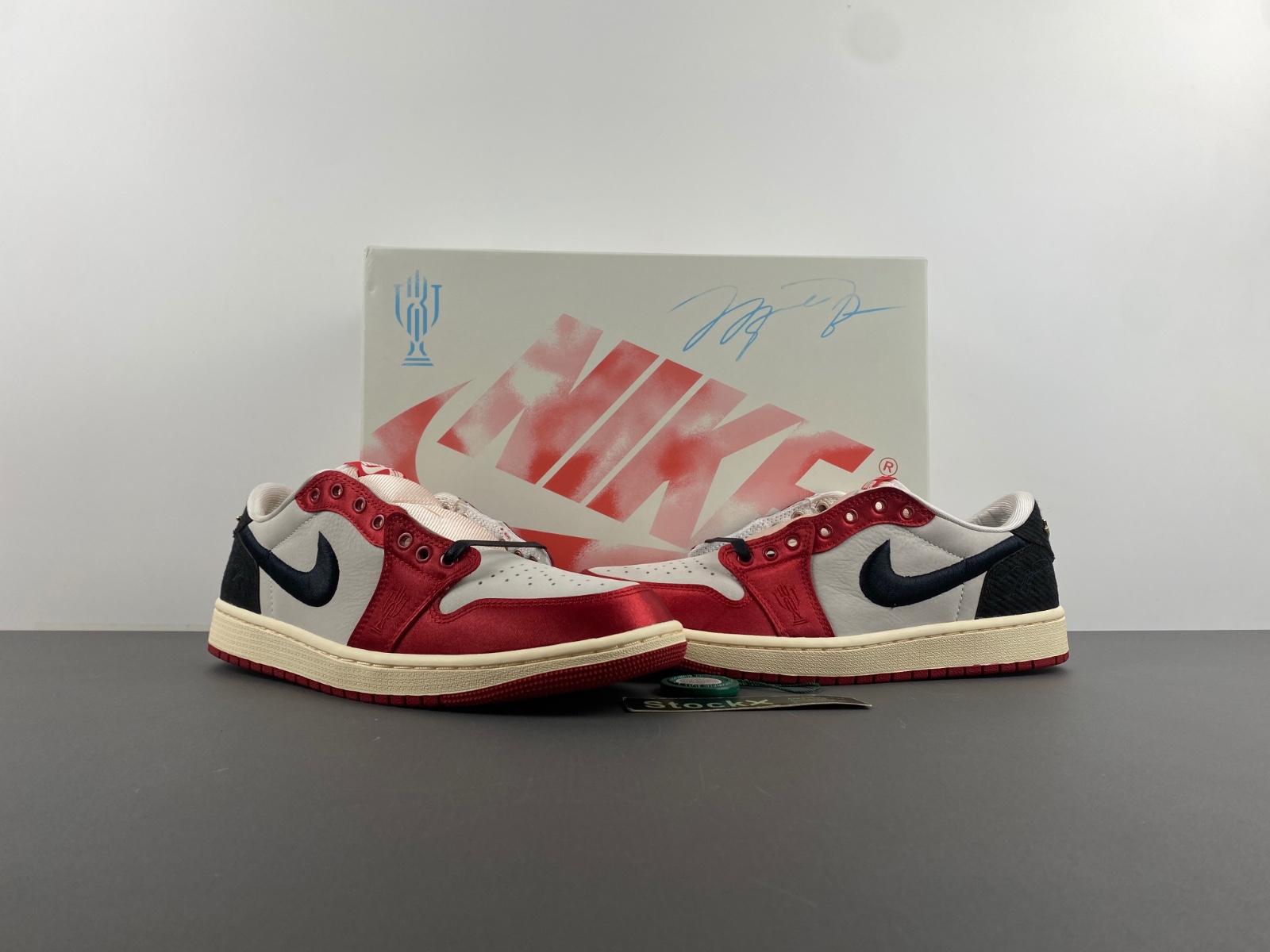 Trophy Room x Air Jordan 1 LowOG “Home”FN0432-100