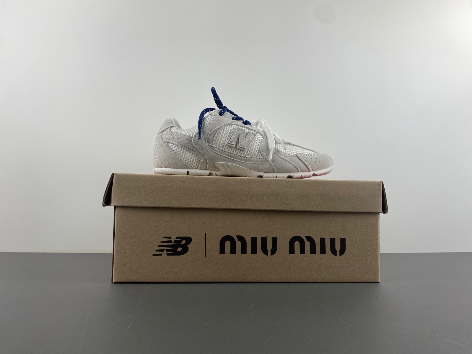 New Balance X Miu Miu 530 SL 5E165E.