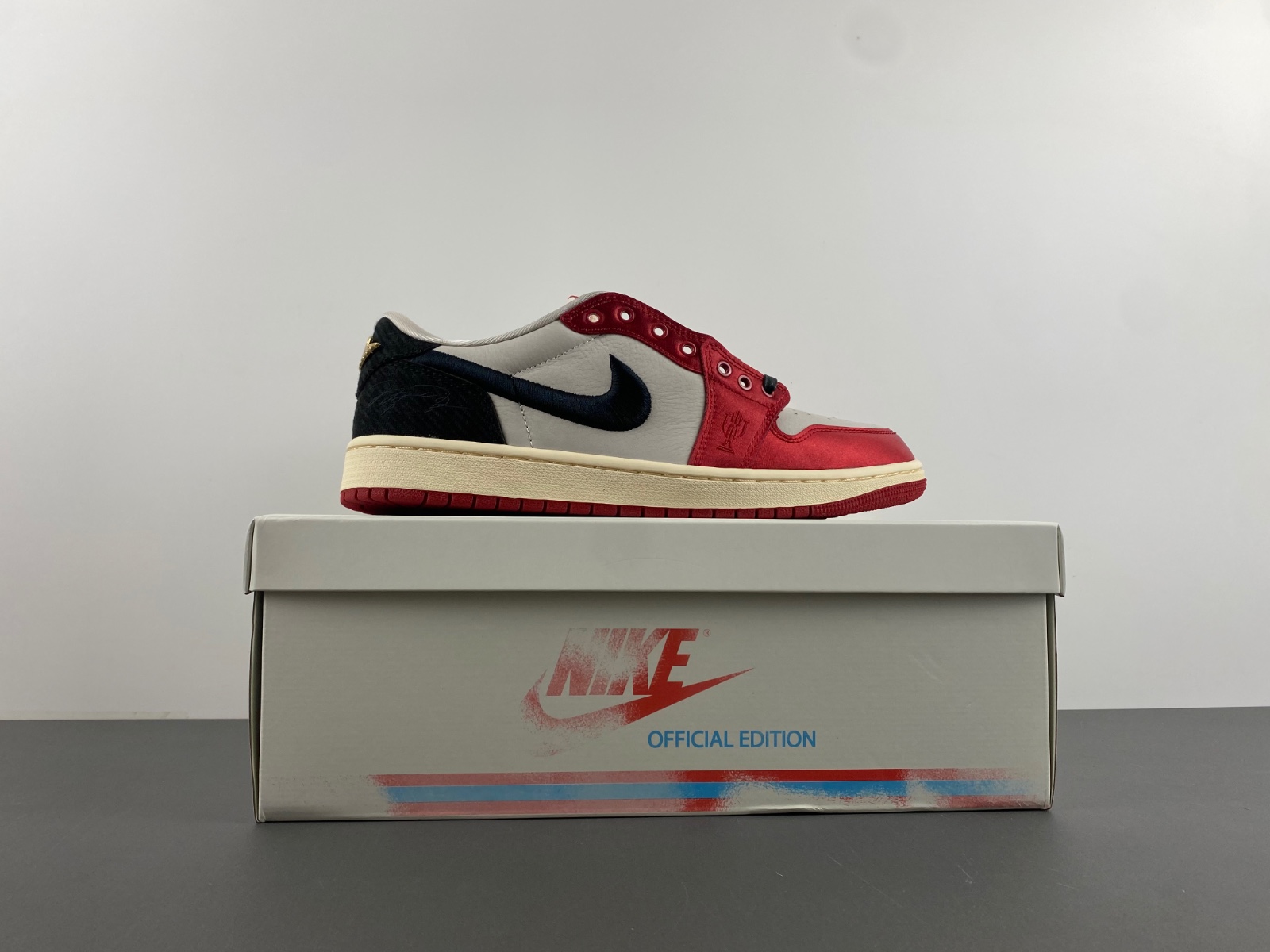 Trophy Room x Air Jordan 1 LowOG “Home”FN0432-100