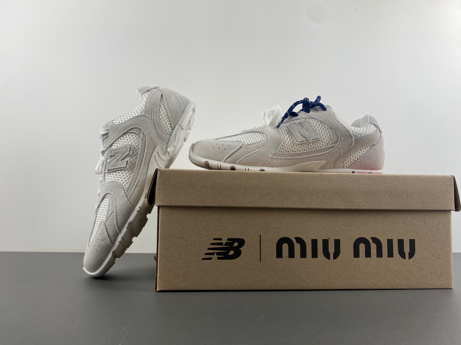 New Balance X Miu Miu 530 SL 5E165E.