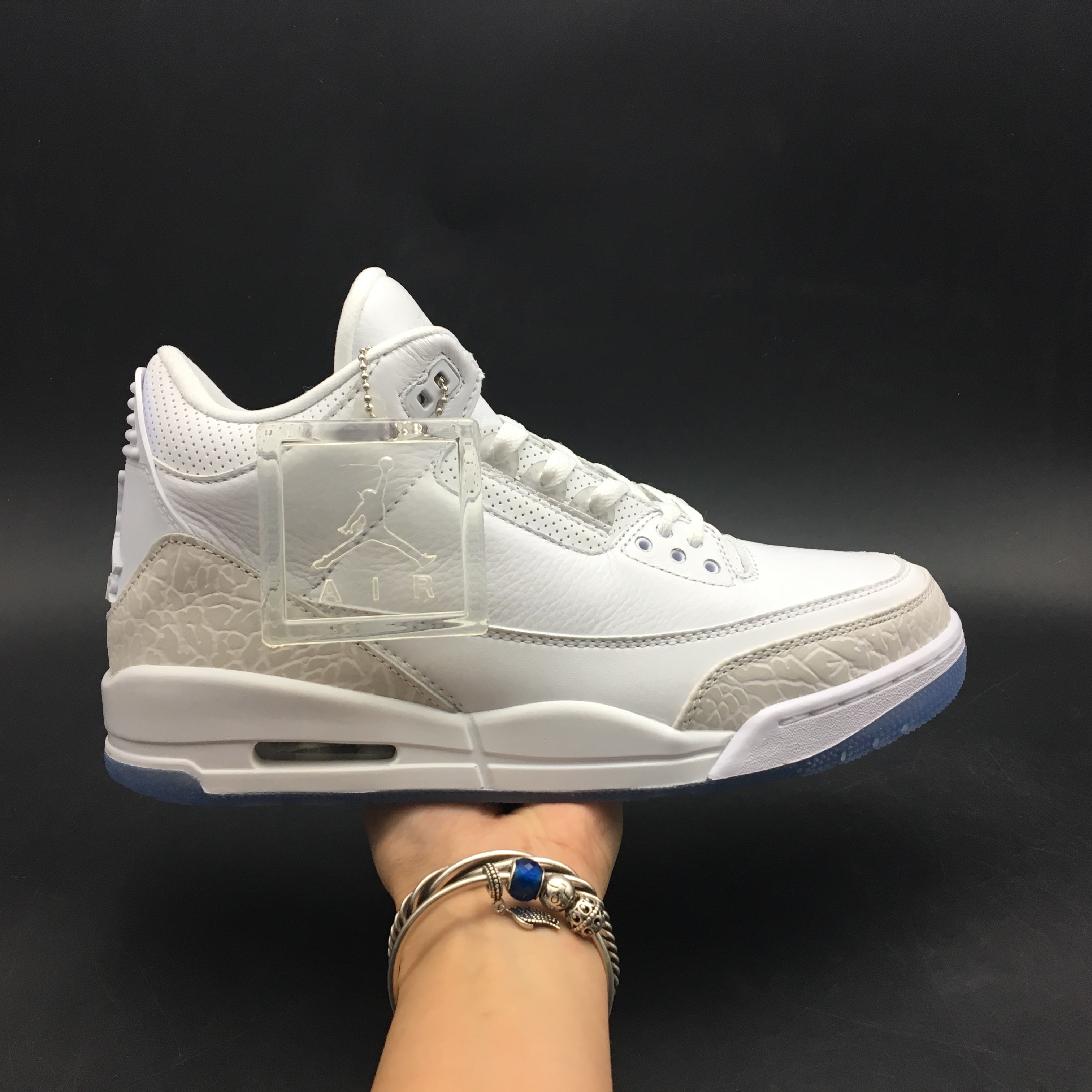 Air Jordan 3 “Pure White”136064-111