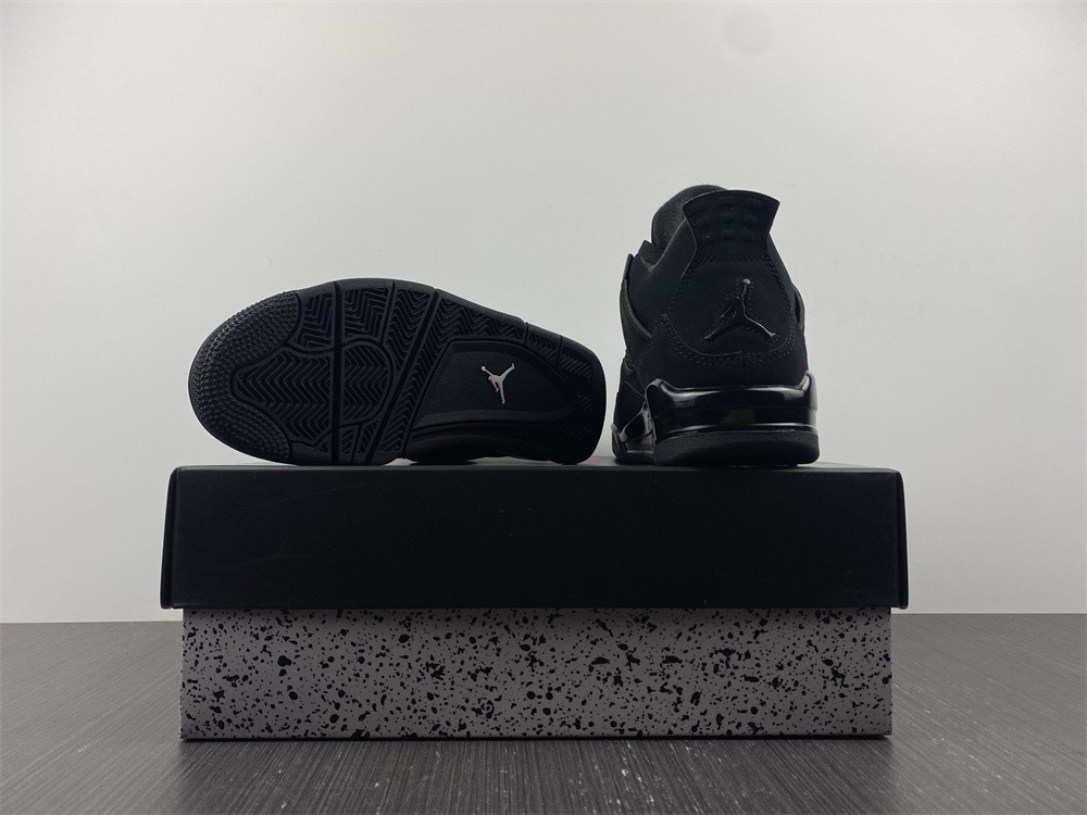 Air Jordan 4 “Black Cat” CU1110-010