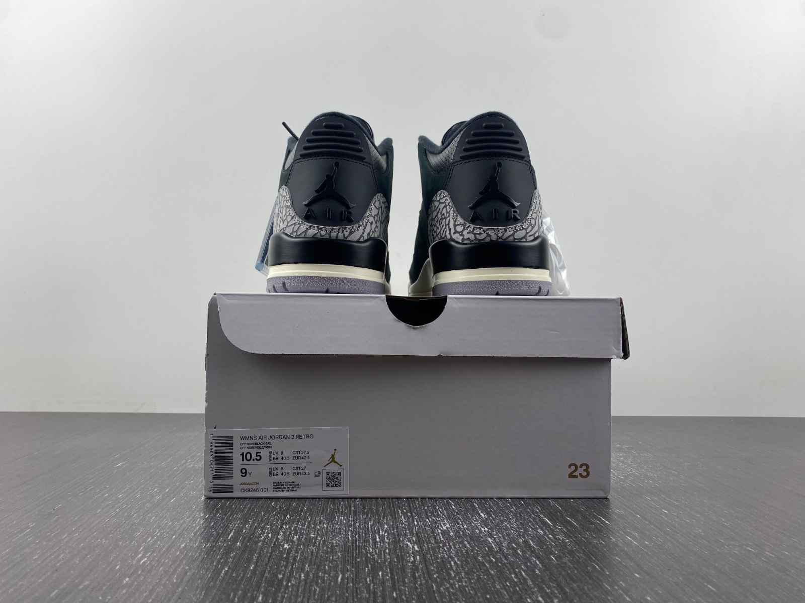 Air Jordan 3 WMNS “Off Noir” CK9246-001