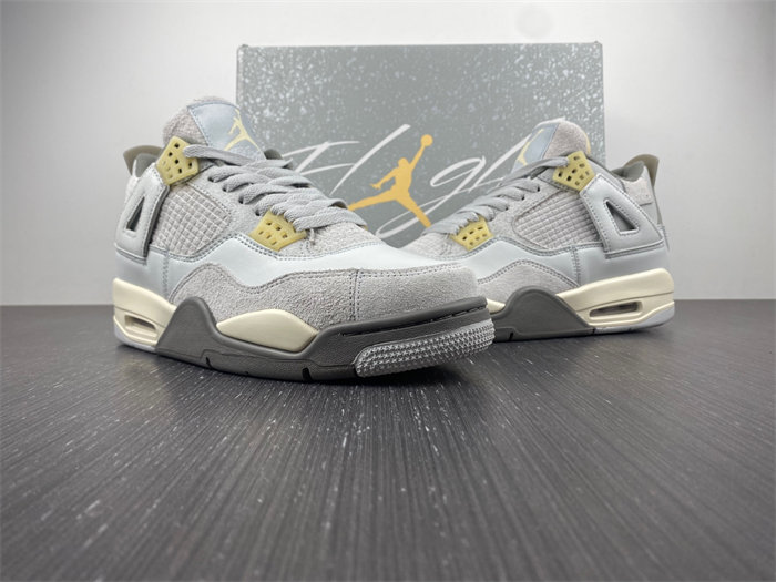 Jordan 4 Retro SE Craft Photon Dust. DV3742-021