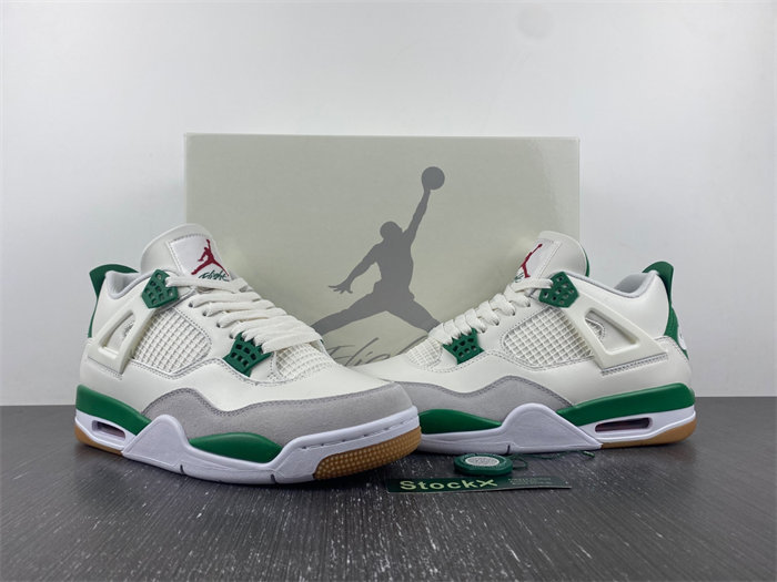 Jordan 4 Retro SB Pine Green. DR5415-103