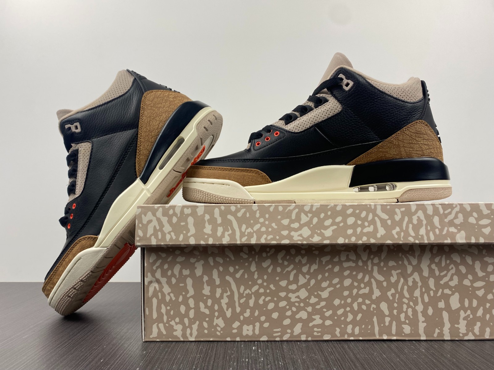 Air Jordan 3 “Desert Elephant” CT8532-008