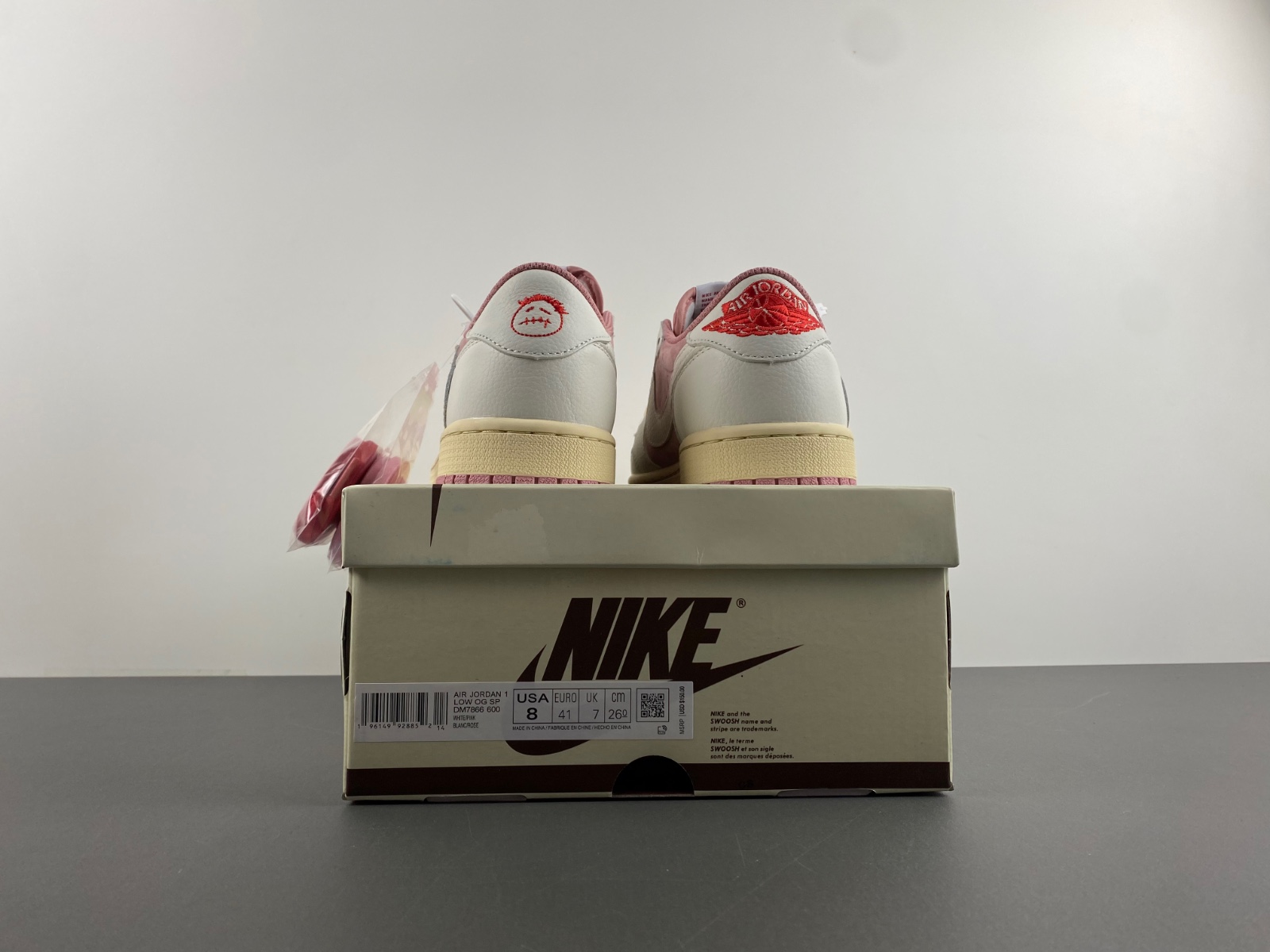 Travis Scott x Air Jordan 1 Low OG  DM7866-600