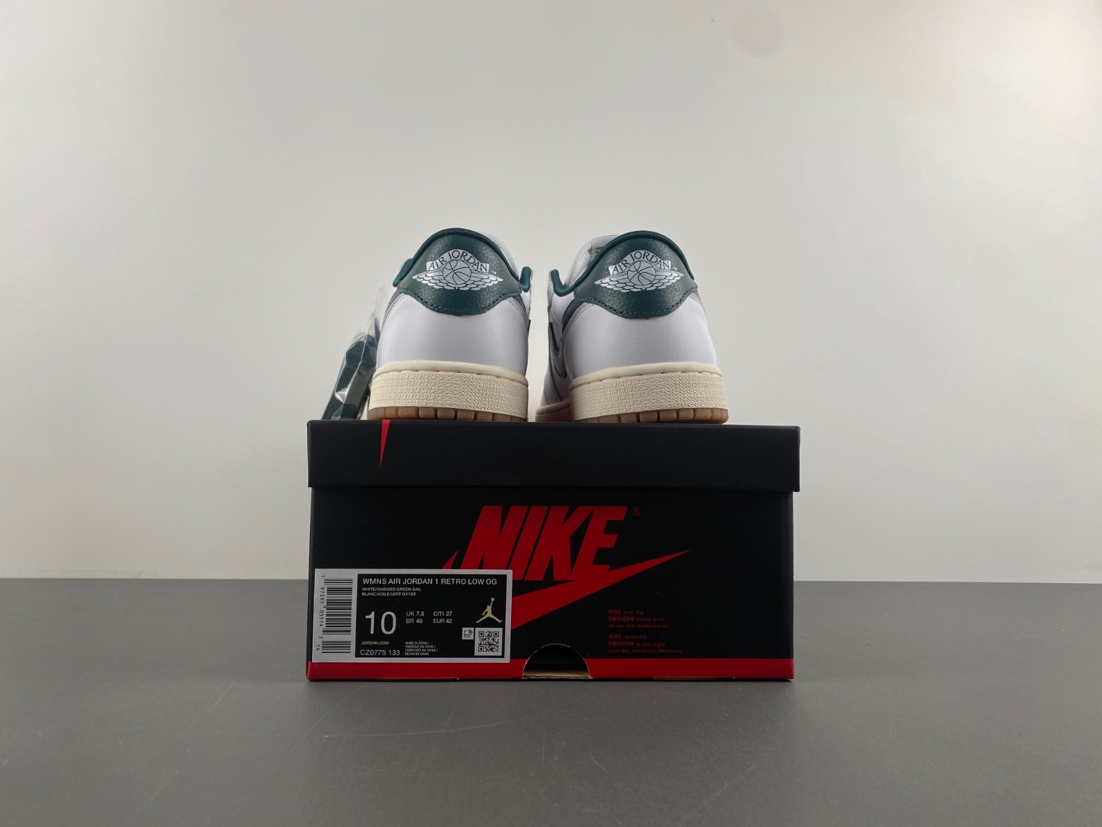 Air Jordan 1 Low OG WMNS “Oxidized Green” CZ0775-133