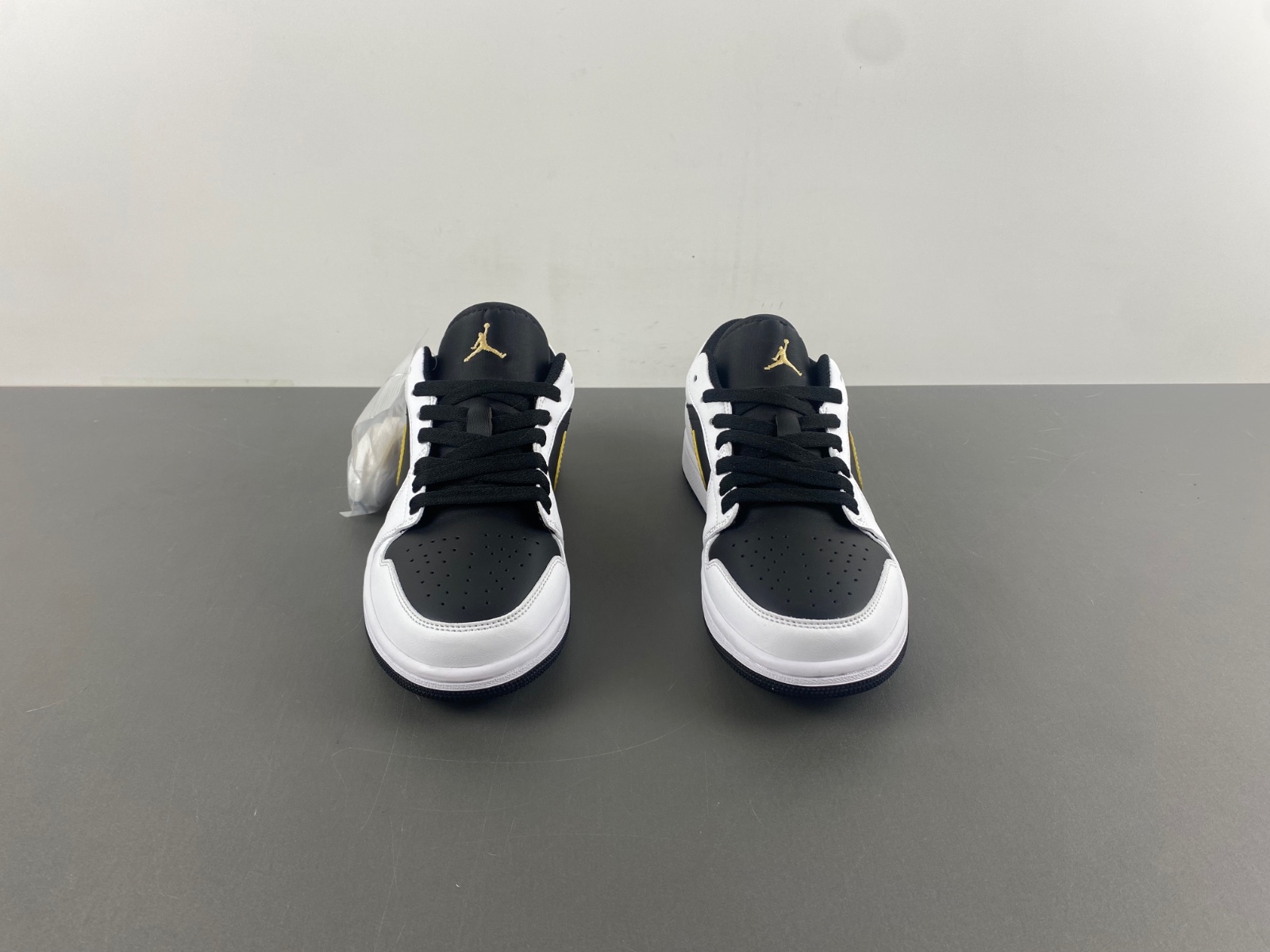 Air Jordan 1 Low 553558-172