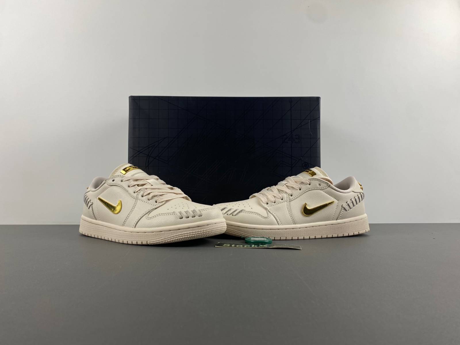 Air Jordan 1 Low FN5032-200