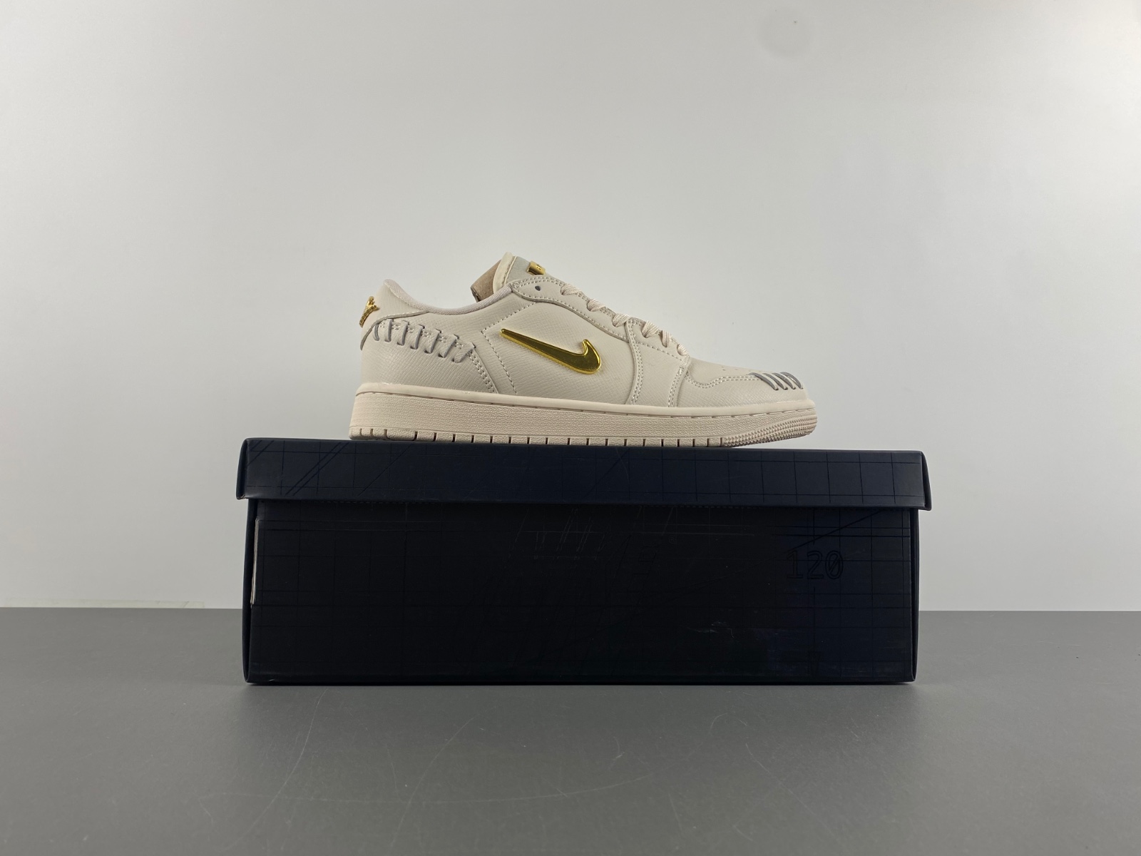 Air Jordan 1 Low FN5032-200