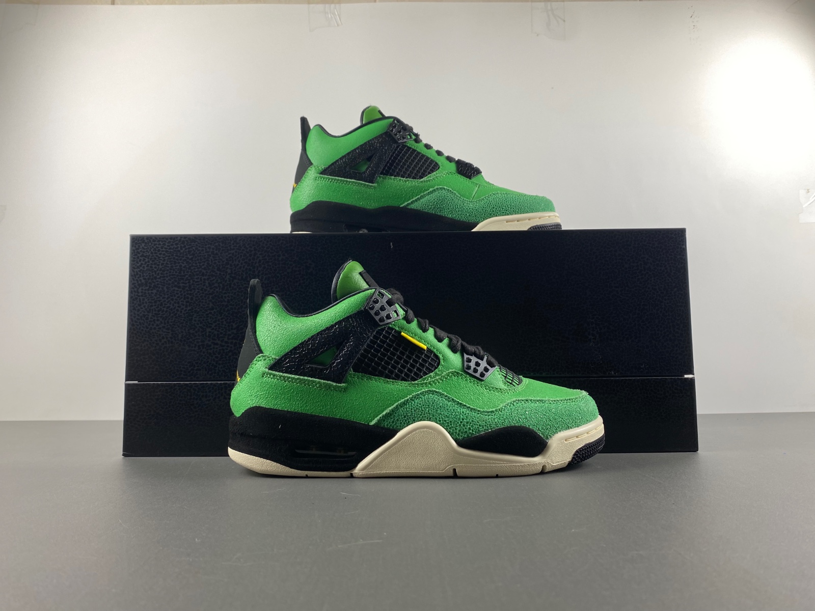 Air Jordan 4 Manila 308497-015