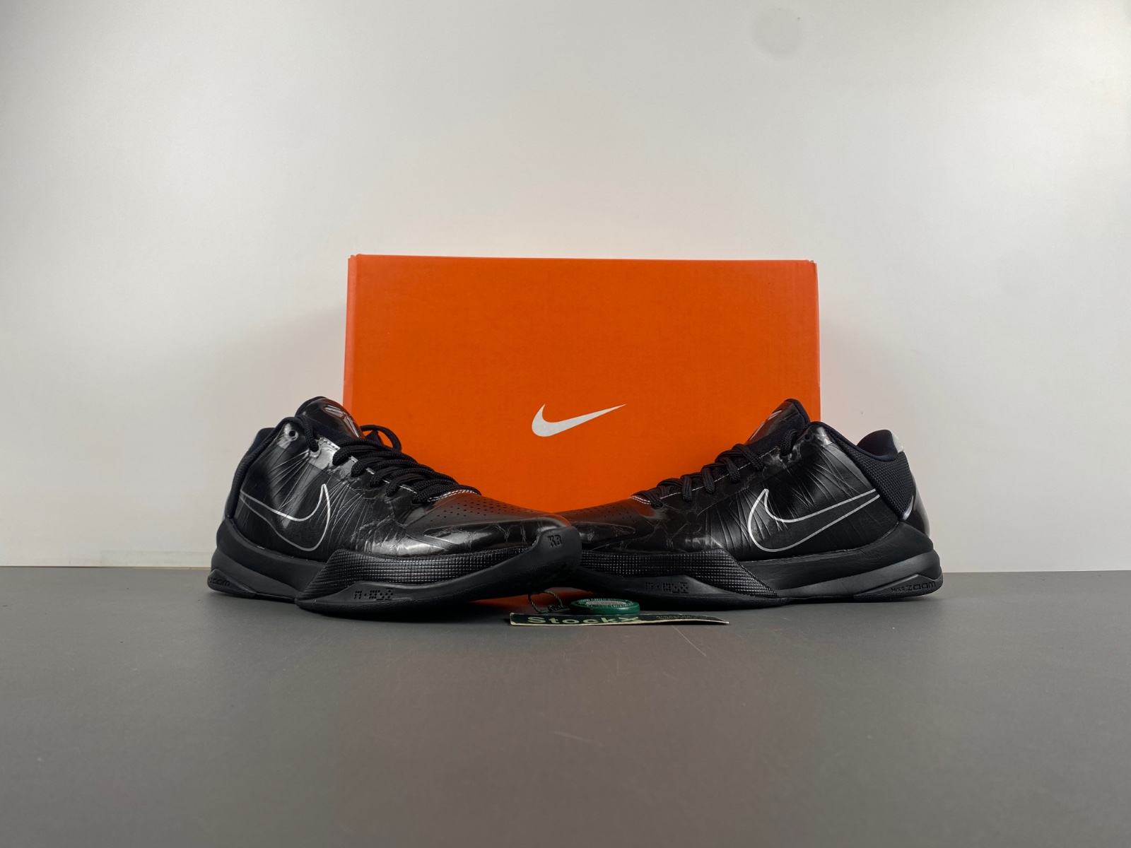 Nike Zoom Kobe Blackout 386430-003