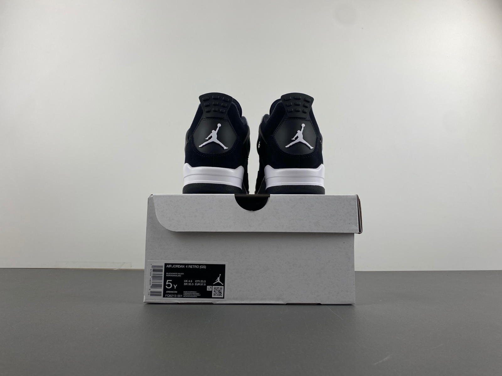 Air Jordan 4 Retro White Thunder (GS)    FQ8213-001