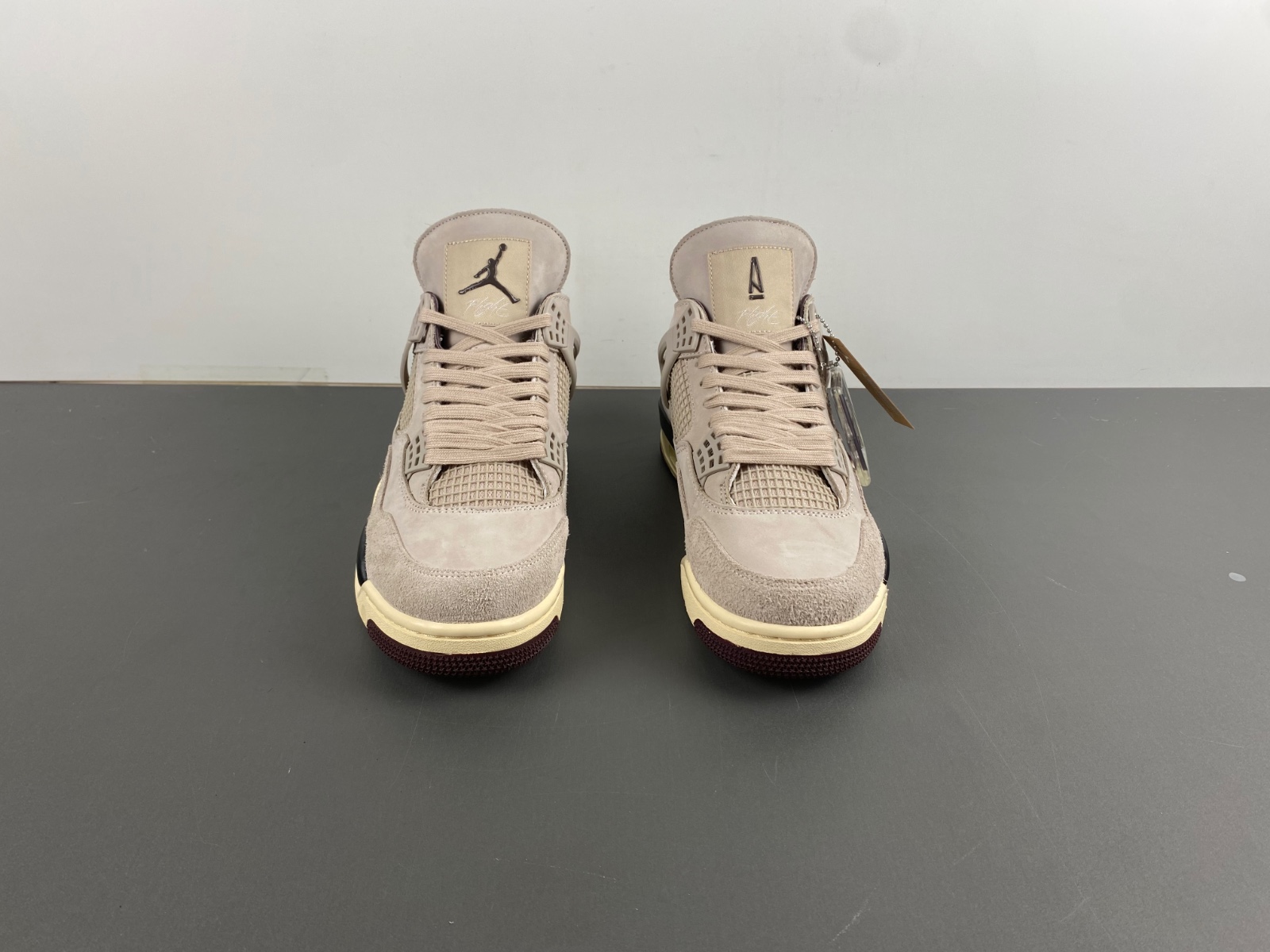 A Ma Maniére x Air Jordan 4 “Fossil Stone”FZ4810-200