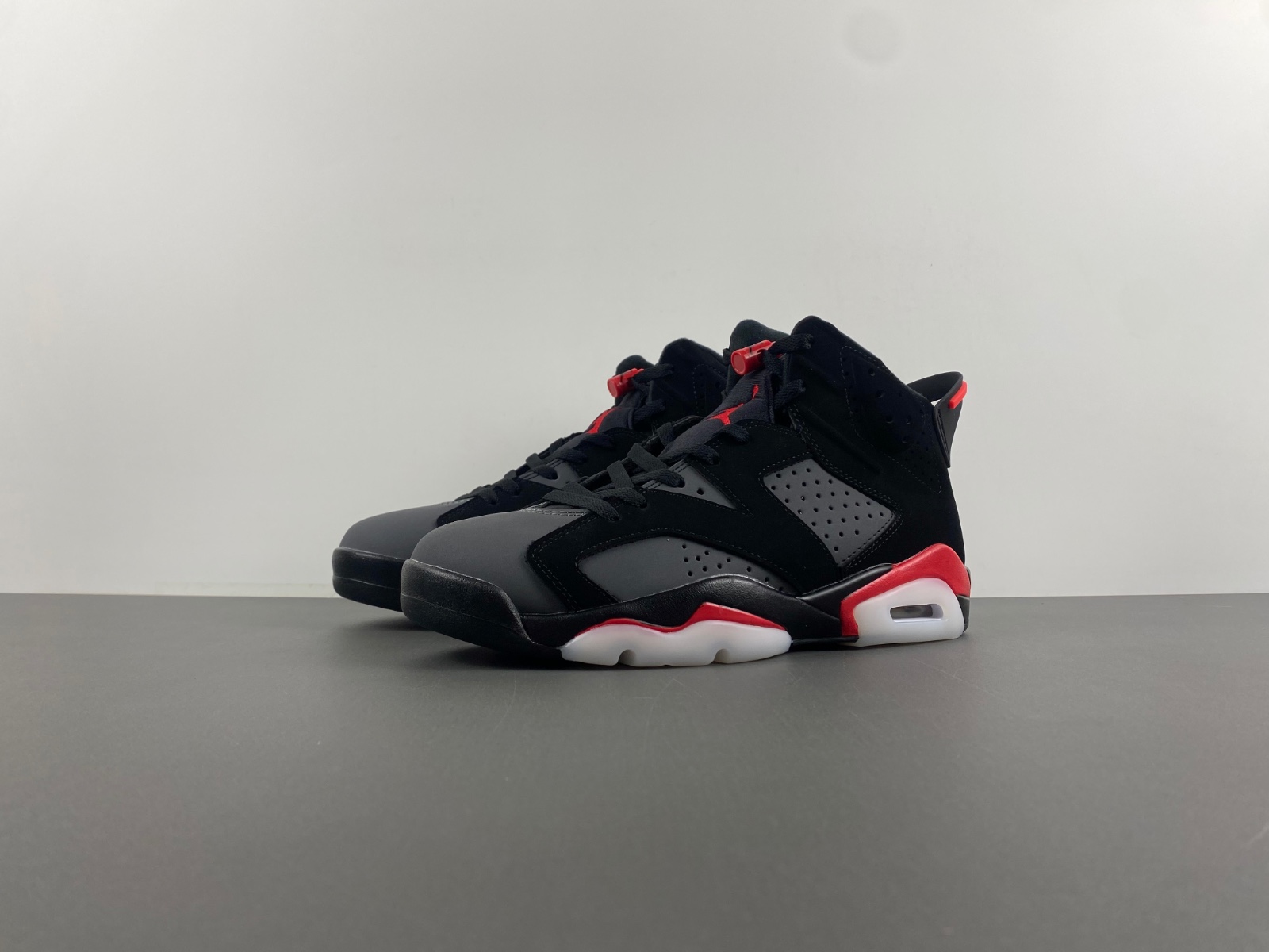 Air Jordan 6 “Fire Red”CT8529-064