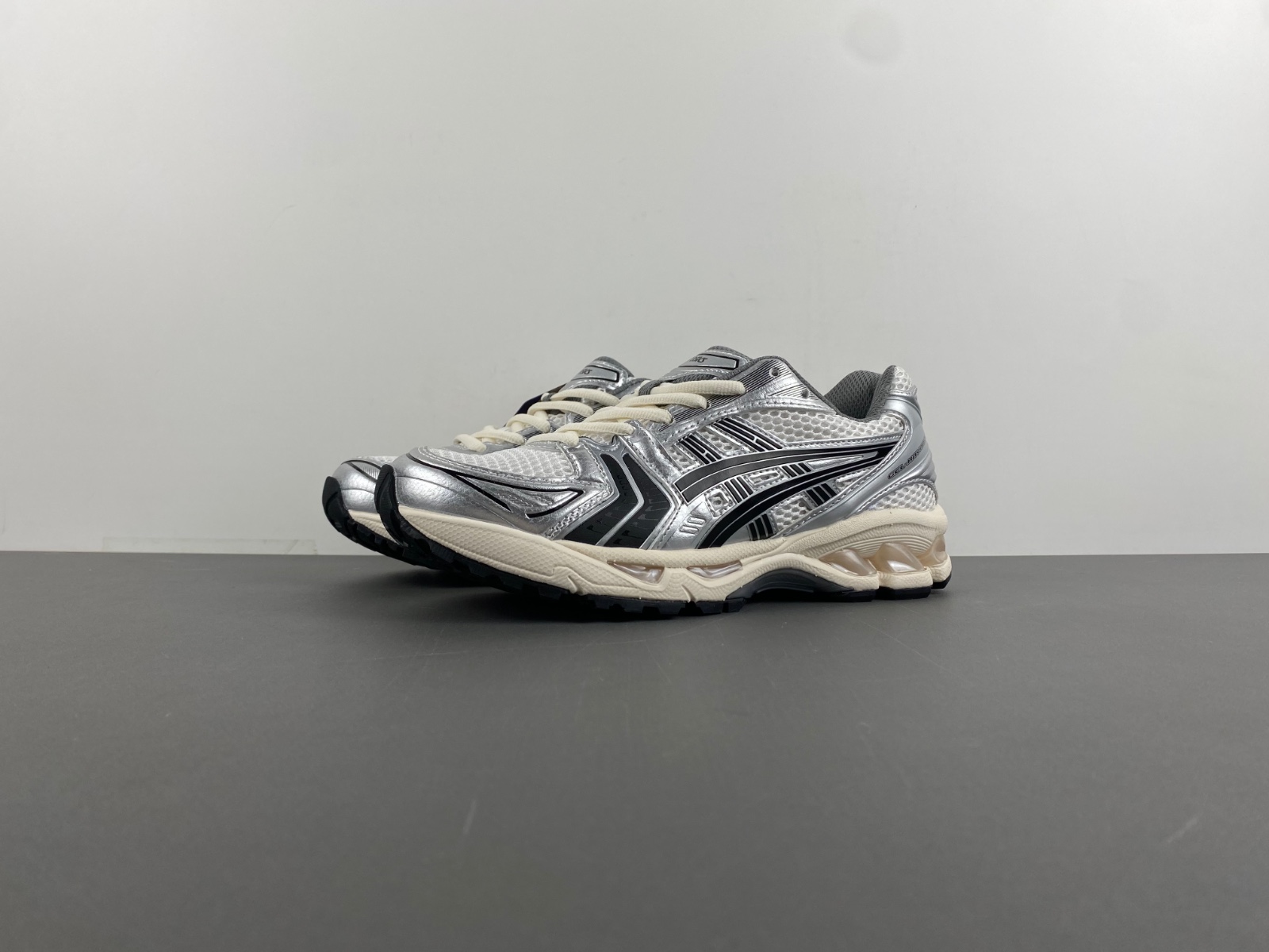 As*ic*s gel-kayano 14 1201a457-101