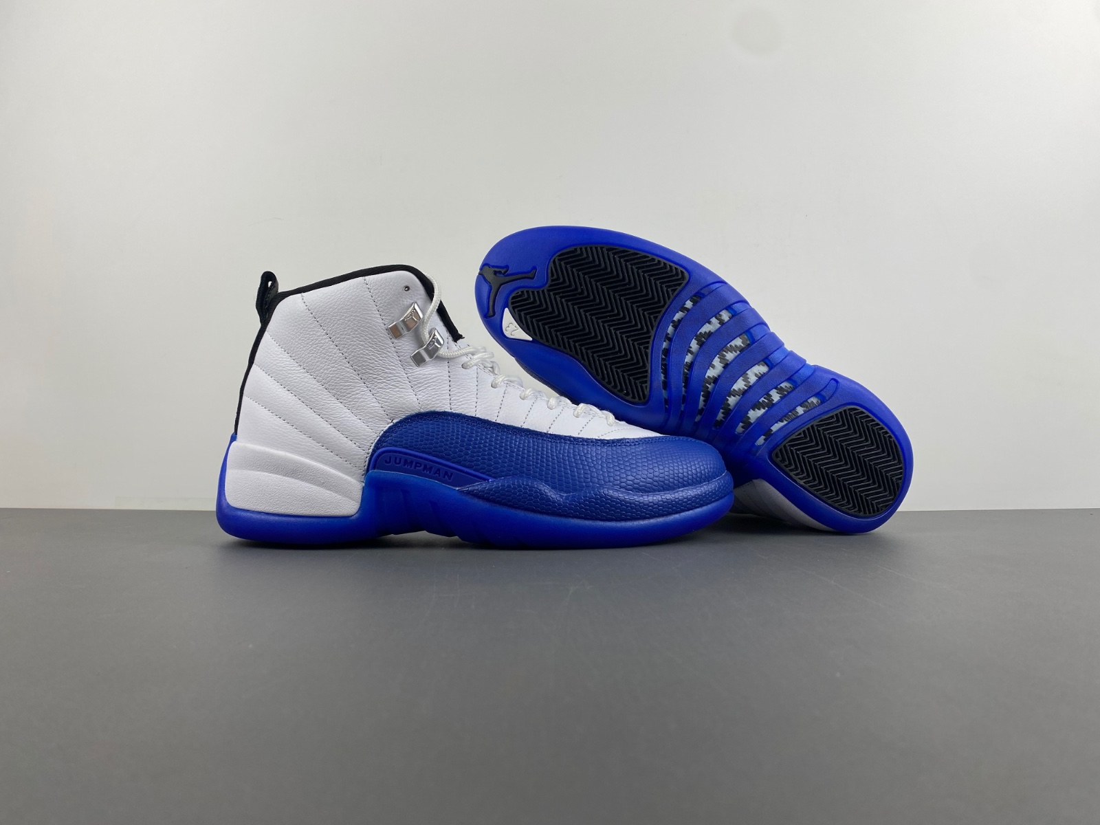 Air Jordan 12 “Blueberry CT8013-140