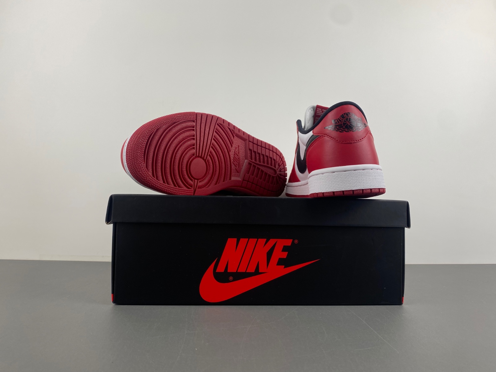 Air Jordan 1 Low Chicago OG AJ1 705329-600