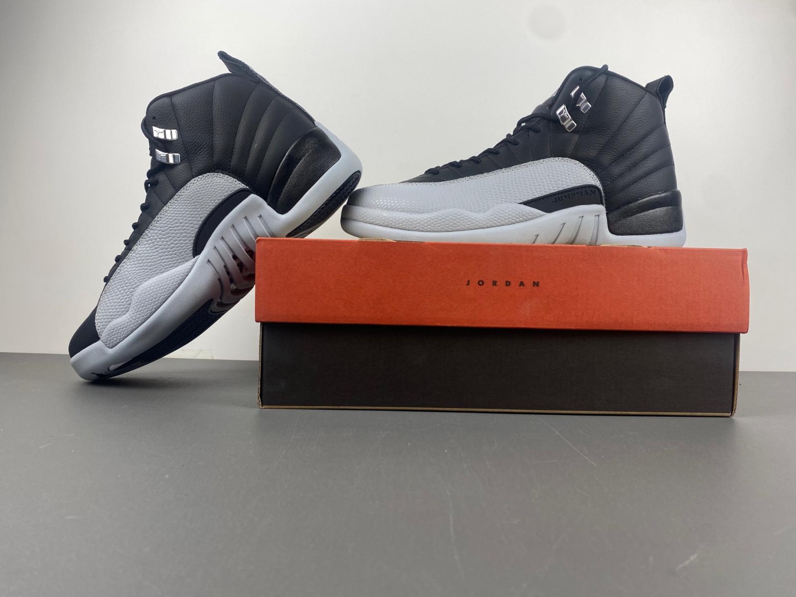 AIR JORDAN 12 “BLACK/WOLF GREY” RELEASES SEPTEMBER 2024  CT8013-010