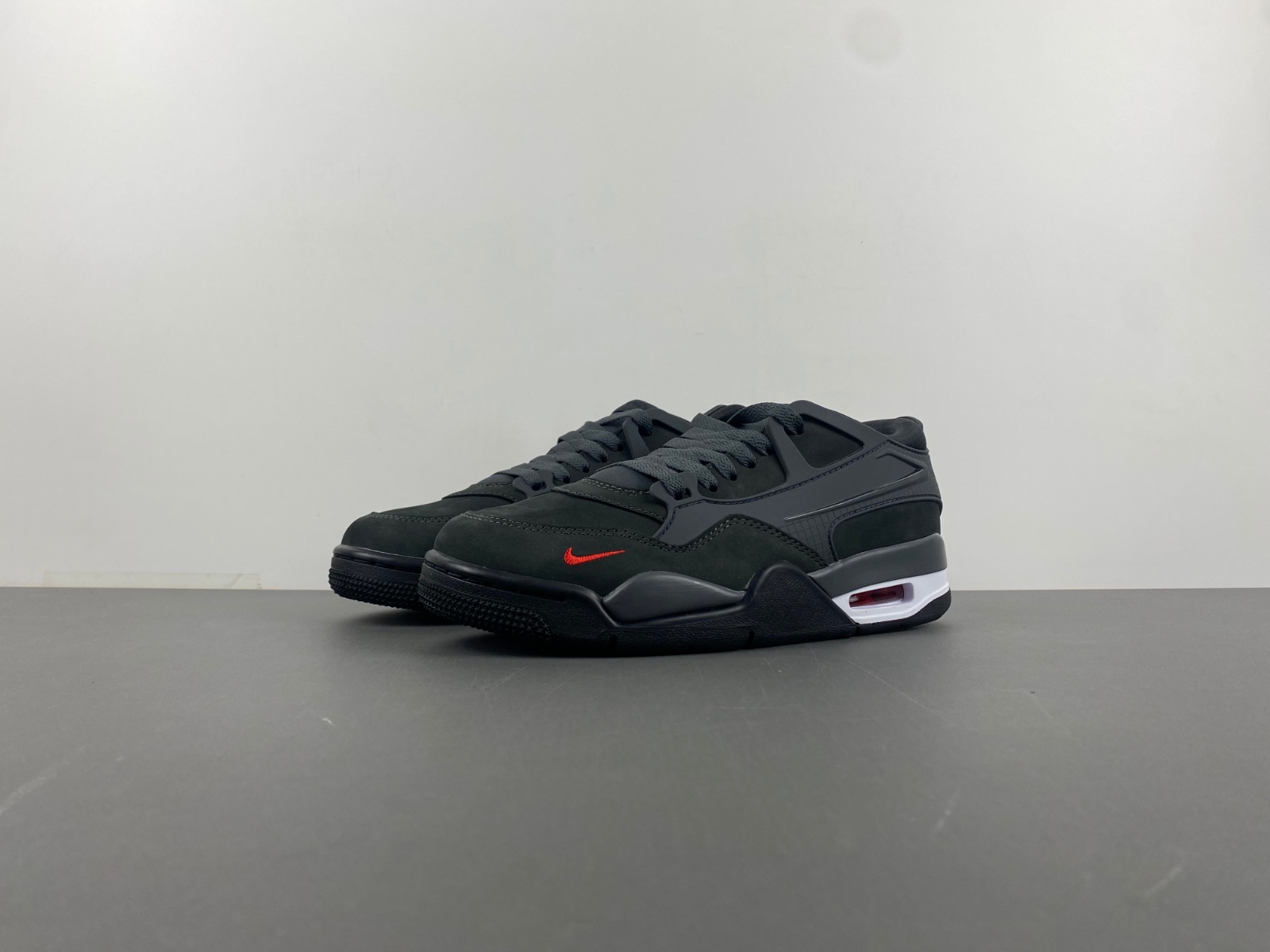 Air Jordan 4 RM SP Nigel Sylvester Driveway Grey HF4334-004