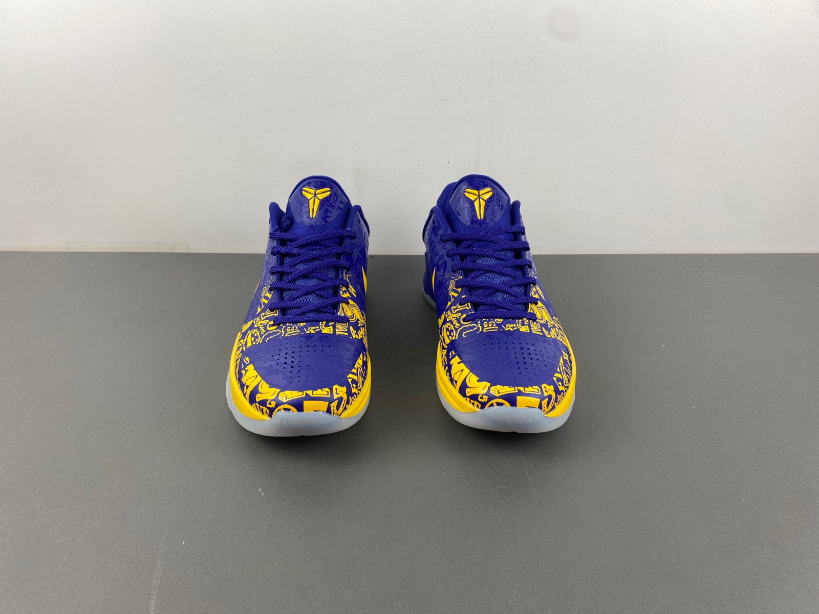 Nike Kobe 5 Protro “5 Rings CD4991-400