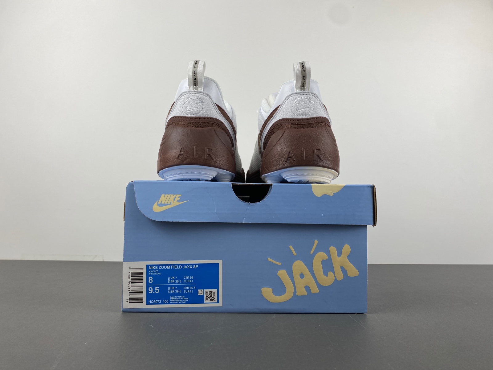 Nike Travis Scott x Nike Zoom Field Jaxx HQ3073-100