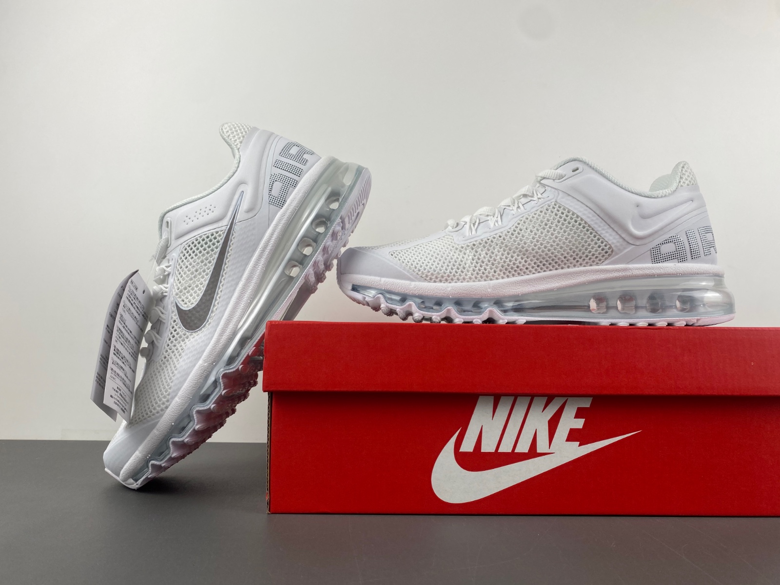 Nike Air Max 2013 HF4884-100