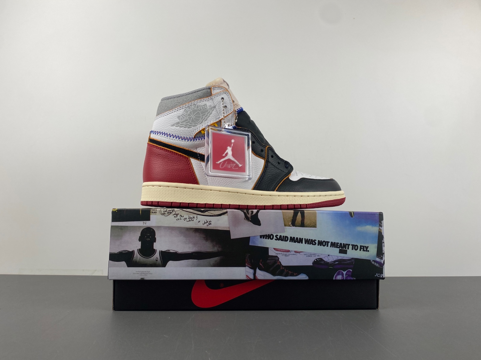 Air Jordan 1 Retro High Union Los Angeles Black Toe BV1300-106