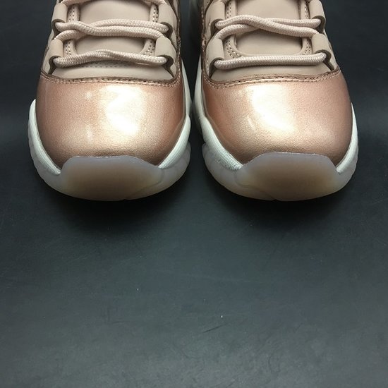 AIR JORDAN 11 LOW 'ROSE GOLD' AH7860-105