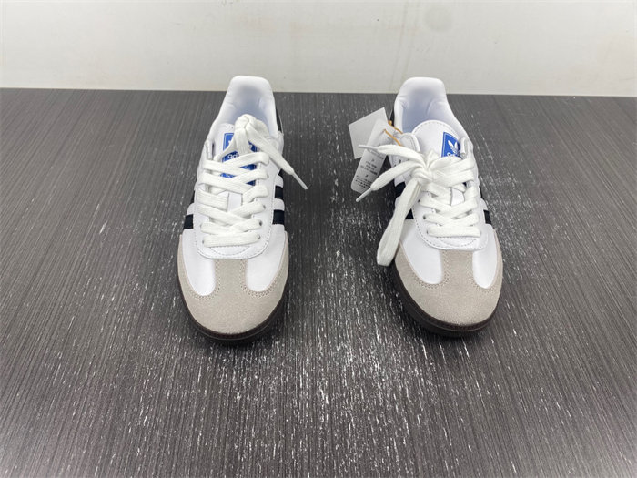 Adidas B75806