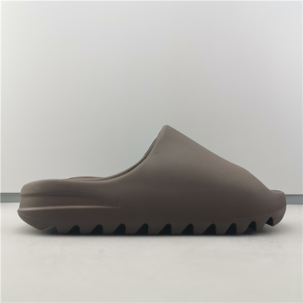 ADIDAS YEEZY SLIDE SOOT G55495
