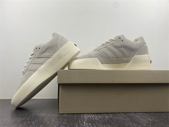 FEAR OF GOD FOG x adidas Athletics 86 Lo FOG IE6215