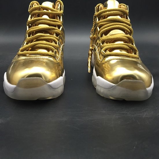 Air Jordan 11 Retro P1NNACLE Metallc 'Gold'