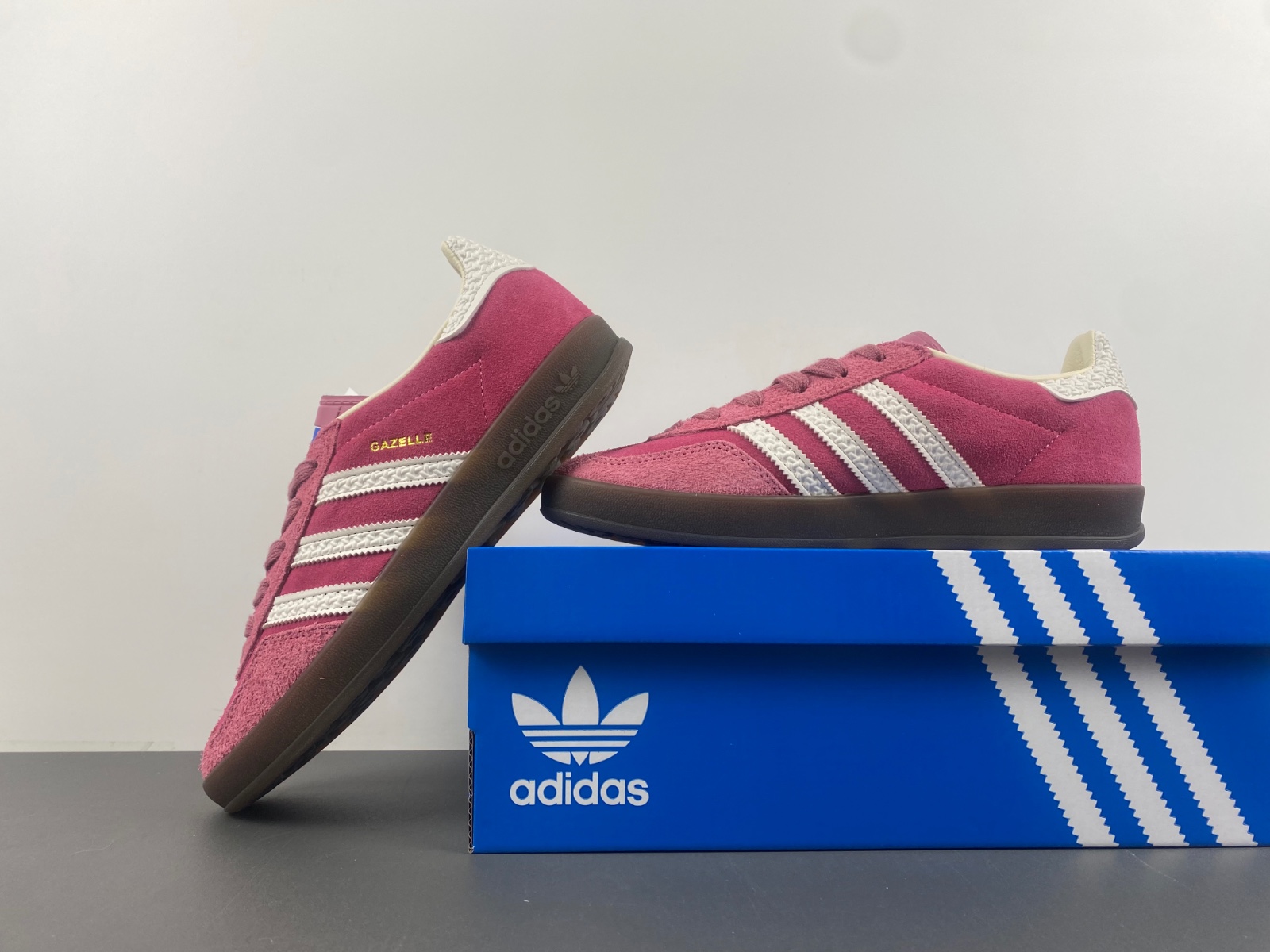（adidas）GAZELLE INDOOR  IF1809